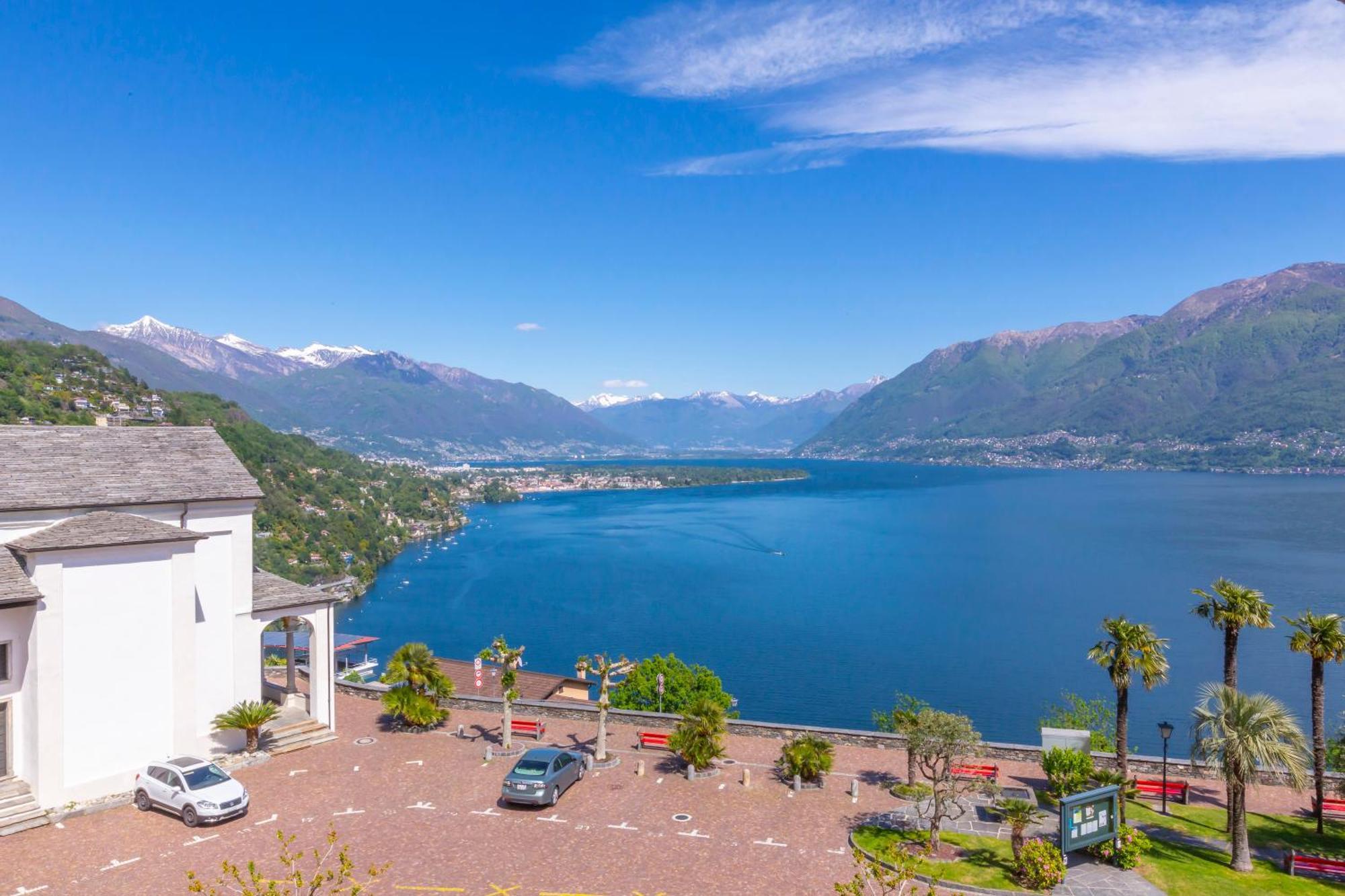 Red View Apartment - Happy Rentals Ronco sopra Ascona Exterior foto